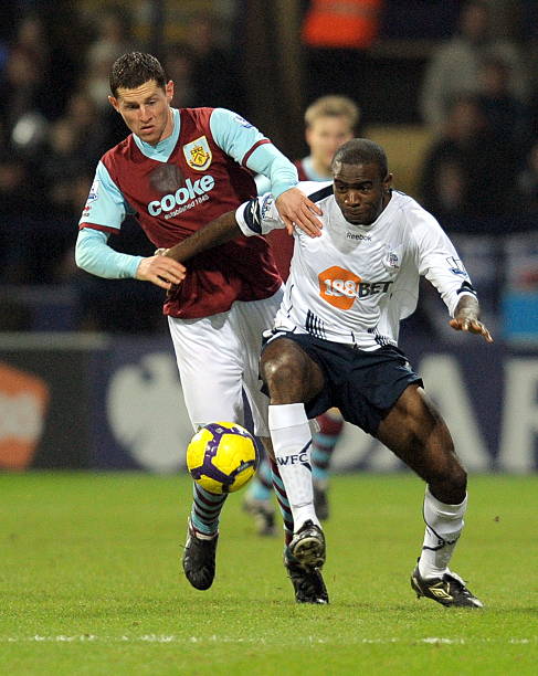 这位年轻边 这位年轻边